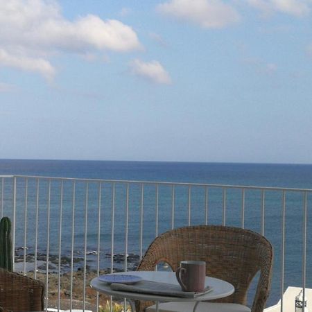 Sargo Apartment Punta Mujeres Bagian luar foto